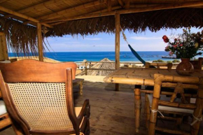  Oceanic Bungalows  Organos